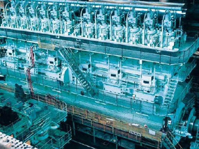 Крупнейший морской двигатель в мире